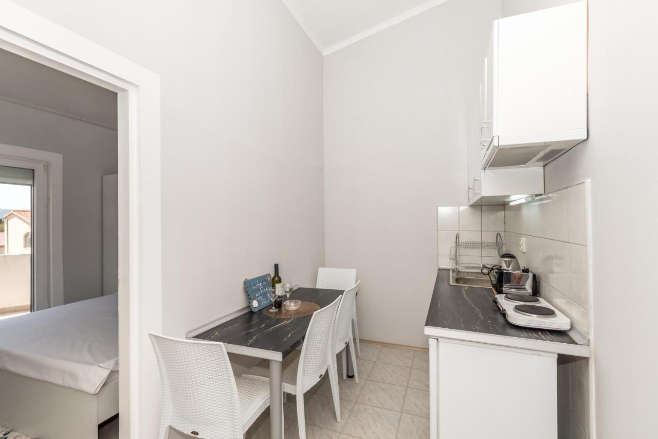 Kaštela Apartments Dovana מראה חיצוני תמונה