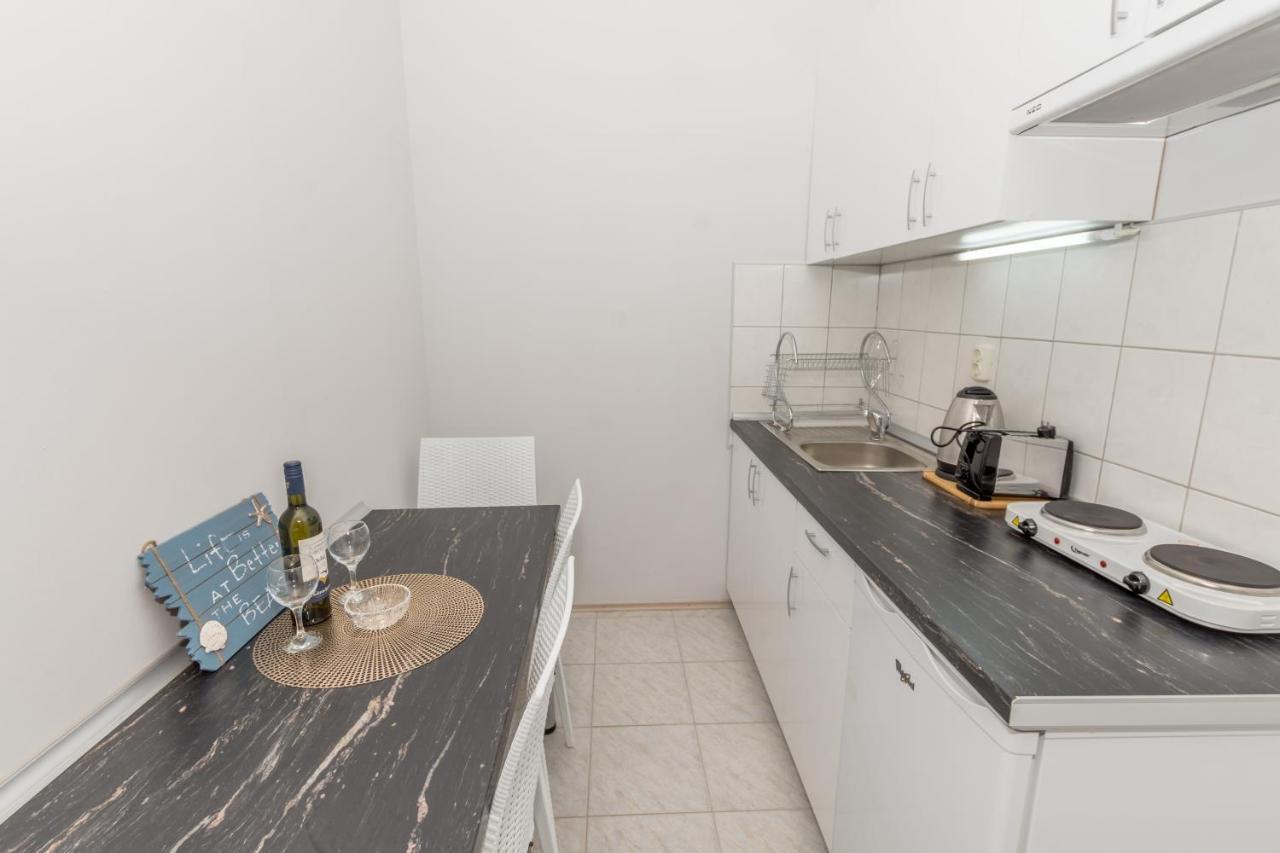 Kaštela Apartments Dovana מראה חיצוני תמונה