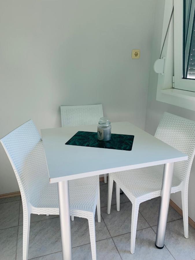 Kaštela Apartments Dovana מראה חיצוני תמונה